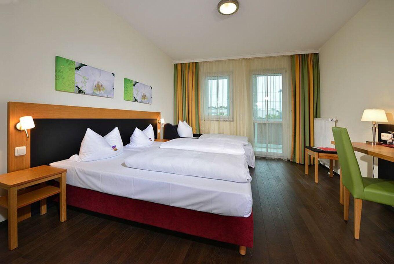 Arthotel Ana Gallery Vaterstetten Esterno foto
