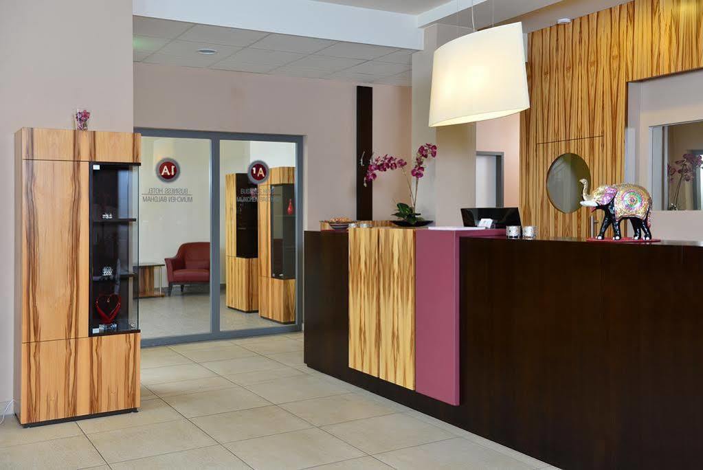 Arthotel Ana Gallery Vaterstetten Esterno foto