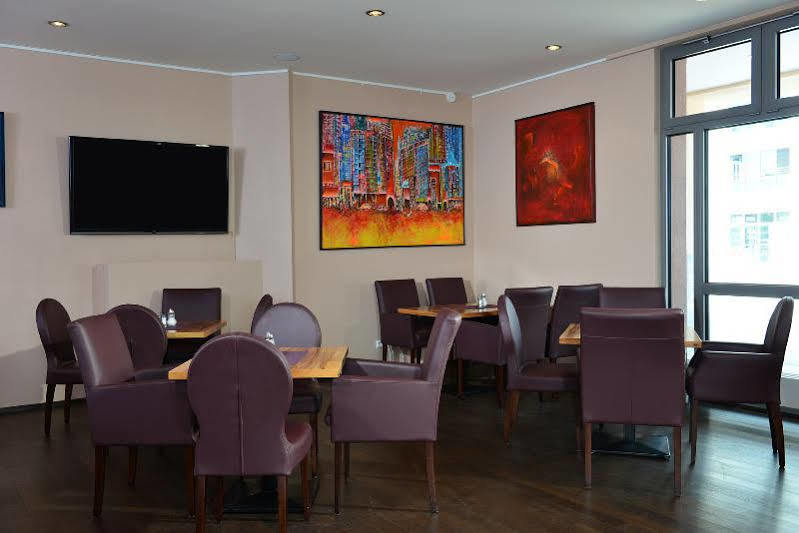 Arthotel Ana Gallery Vaterstetten Esterno foto
