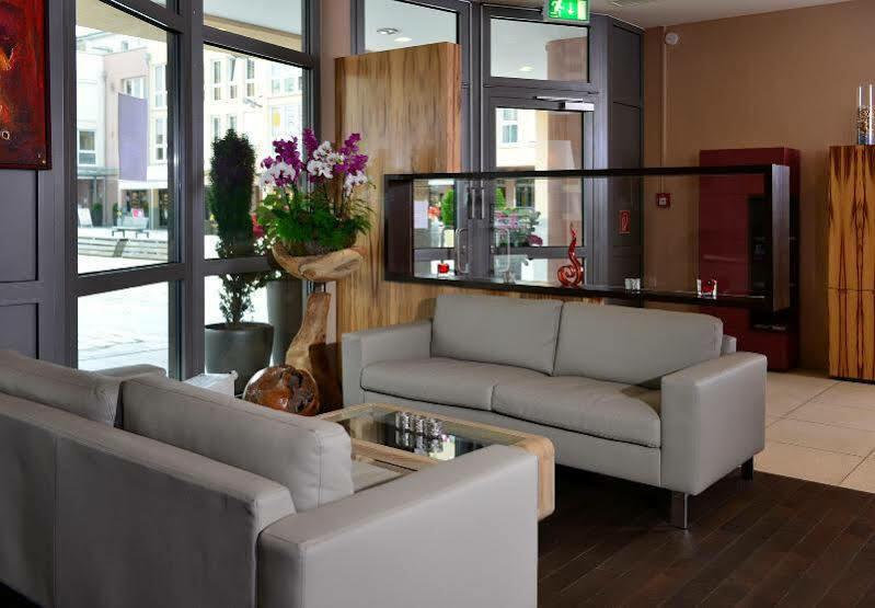 Arthotel Ana Gallery Vaterstetten Esterno foto