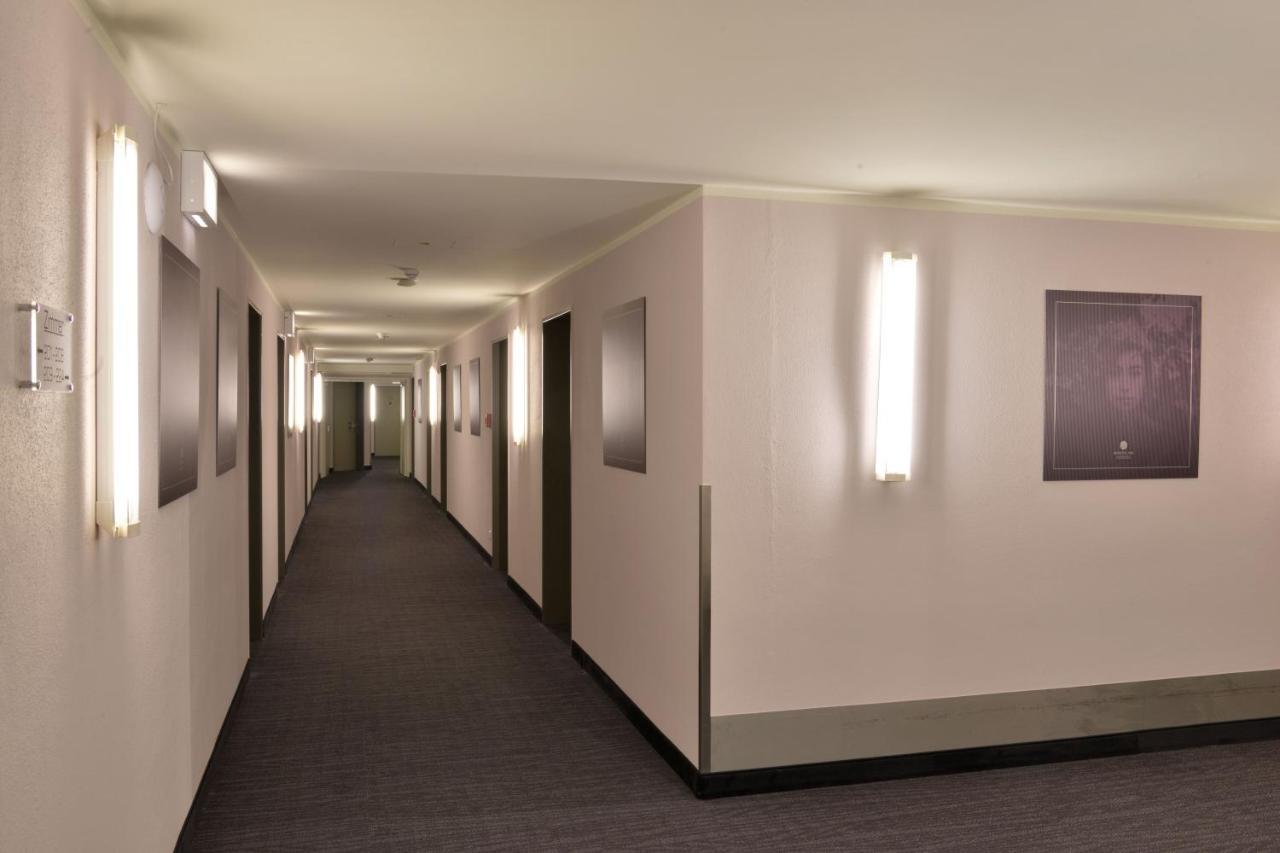 Arthotel Ana Gallery Vaterstetten Esterno foto